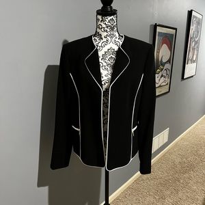 Tahari Black with white strip size 16 blazer
